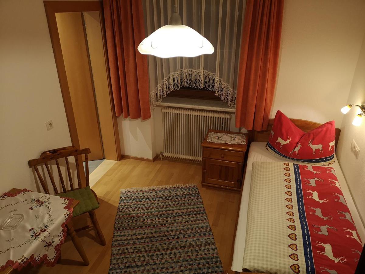 Gaestehaus Luxner Strass im Zillertal Buitenkant foto
