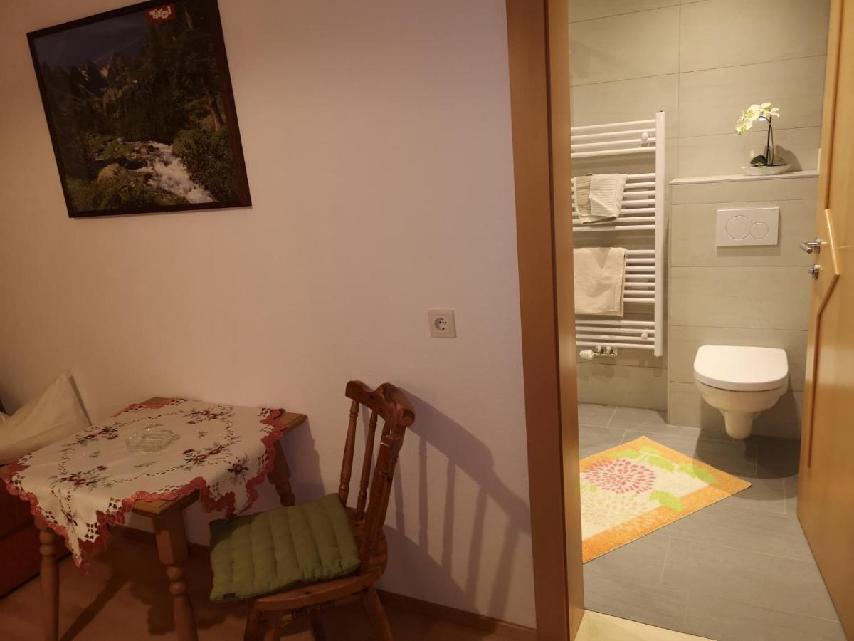 Gaestehaus Luxner Strass im Zillertal Buitenkant foto