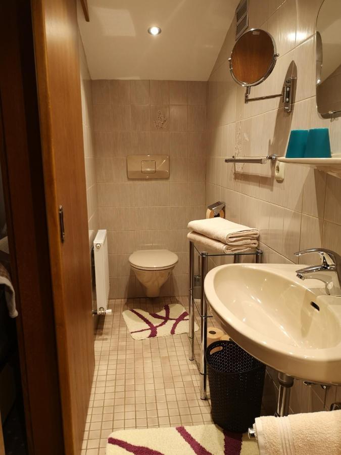 Gaestehaus Luxner Strass im Zillertal Buitenkant foto
