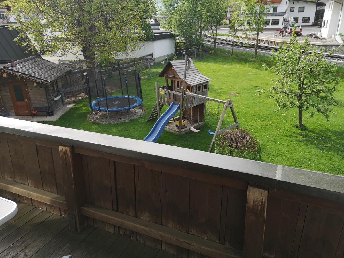 Gaestehaus Luxner Strass im Zillertal Buitenkant foto