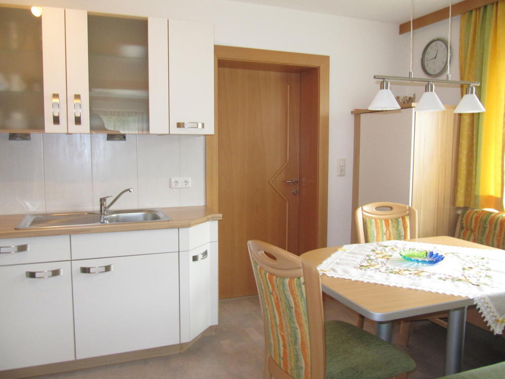 Gaestehaus Luxner Strass im Zillertal Kamer foto